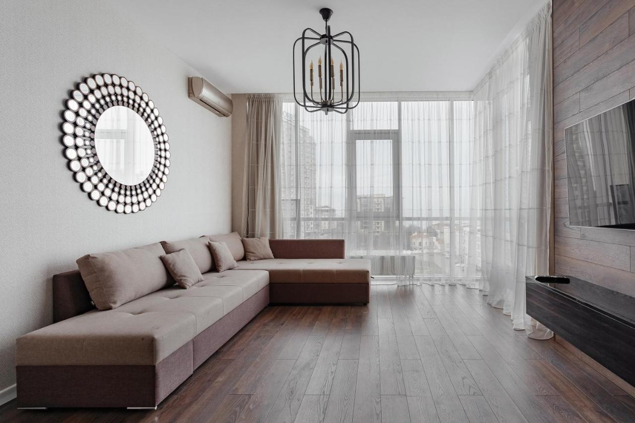 Apartament Kadorr โอเดสซา ภายนอก รูปภาพ